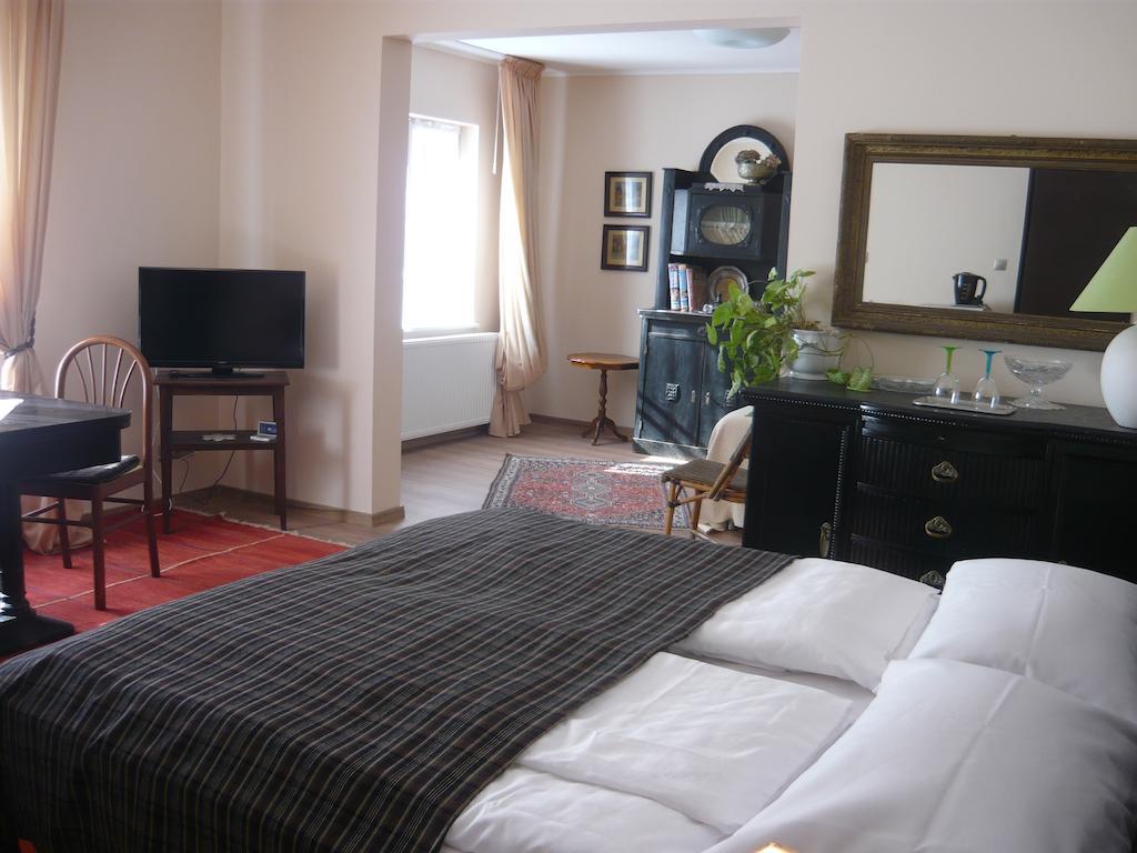 Mandula Haz Hotell Veszprém Rum bild