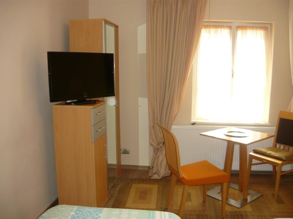 Mandula Haz Hotell Veszprém Rum bild