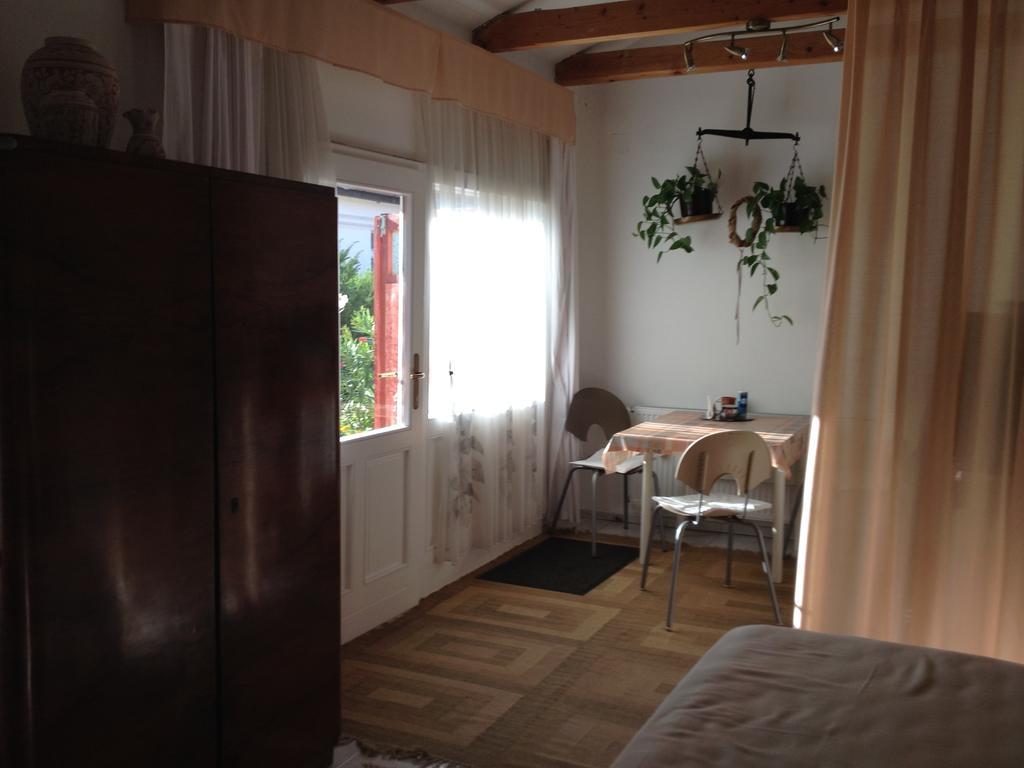 Mandula Haz Hotell Veszprém Exteriör bild